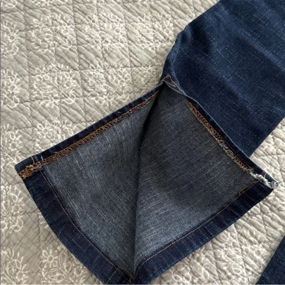 Watch LA Western Style Flare Jeans with Detachable Buckle - Picture 7 of 7